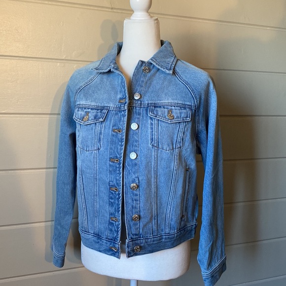 Oversized Jean Jacket Size XS - Picture 3 of 8
